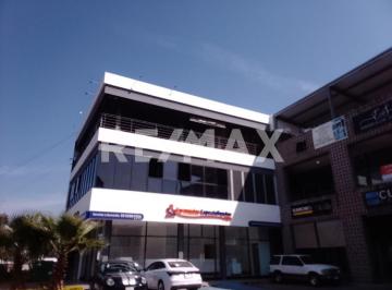 Local comercial · 158m² · 16 Estacionamientos · Local en Renta en Lomas del Seminario - (4)