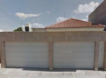 Casa de 3 habitaciones, Torreón · Recuperación Bancaria en Torreón, Coahuila.