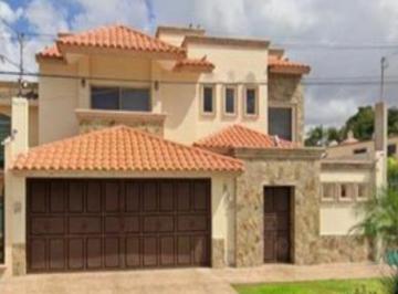 Casa de 5 habitaciones, Ahome · Recuperación Bancaria en Los Mochis, Sinaloa