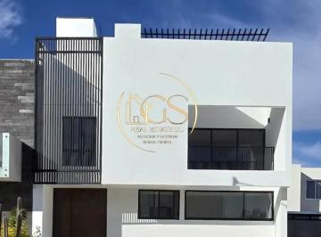 Casa · 230m² · 3 Recámaras · 2 Estacionamientos · Casa en Venta Punta Arena Celaya