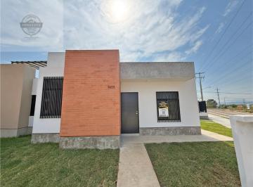 Casa · 77m² · 2 Recámaras · 2 Estacionamientos · Acueducto Prototipo E