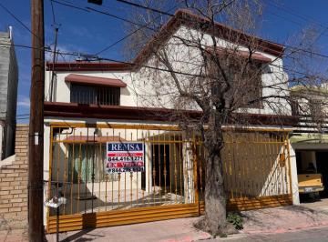 Casa de 4 habitaciones, Saltillo · Casa en Venta Fracc. Santa Anita