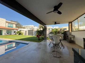 Casa en condominio de 4 habitaciones, Xochitepec · Increíbles Casas Modernas en Fracc Preventa en Xochitepec, Mor. Cerca Carretera a Cdmx
