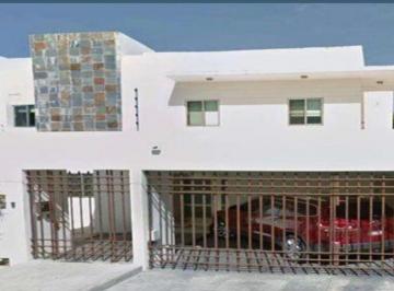 Casa de 4 habitaciones, Benito Juárez · Recuperación Bancaria en Cancún