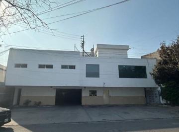 Oficina de 15 habitaciones, Monterrey · Renta de Oficina