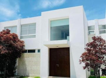 Casa de 3 habitaciones, San Andrés Cholula · Casa con 143 m² Superficie de Terreno, 3 Recámaras en Venta en Lomas de Angelópolis