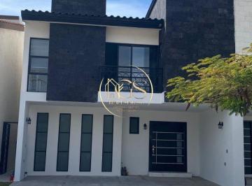 Casa de 3 habitaciones, Celaya · Casa en Renta Castela Reserva Residencial Celaya
