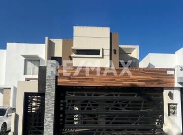 Casa · 125m² · 3 Recámaras · 2 Estacionamientos · Casa en Venta - (4)