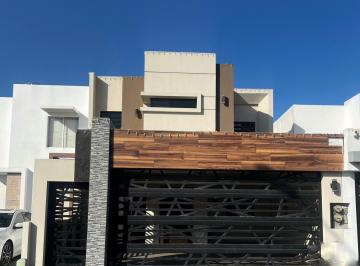 Casa · 125m² · 3 Recámaras · 2 Estacionamientos · Casa en Venta - (4)