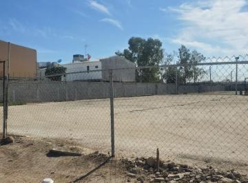 Terreno comercial · 976m² · Local en Renta - (4)