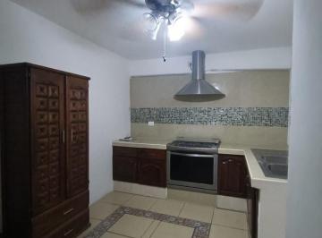 Casa · 3 Recámaras · 2 Estacionamientos · Casa en Venta Fraccionamiento Guayacan Zona Tabasco 2000