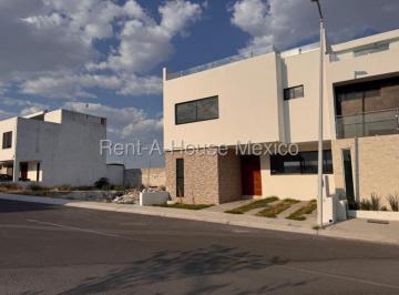 Casa de 3 habitaciones, El Marqués · Casa Venta Zen Life Zona El Mirador con 3 Recámaras, Roof Garden, Estudio.