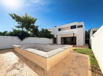 Casa de 3 habitaciones, Conkal · Casa Moderna en Venta, con Alberca y Recamara en Pb, en Privada en Conkal