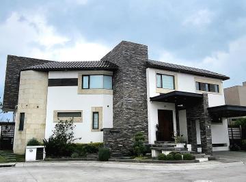 Casa en condominio de 4 habitaciones, Metepec · Casa Residencial en Hacienda San Antonio.