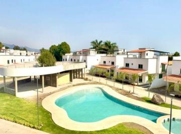 Casa en condominio de 4 habitaciones, Cuernavaca · Casaa Nuevas con Alberca en Cuernavaca