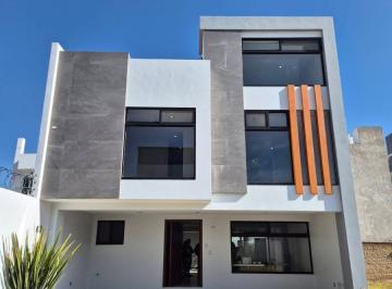 1 · Casa en Venta Cerca de La Udlap