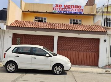 Casa de 4 habitaciones, Toluca · Casa con 140 m² de Superficie de Terreno y 4 Recámaras en Venta, Ocho Cedros, Toluca.