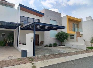 3d2a8465c554ad2bb41381a2ef29e5b246ea67408482c9c9d205ad69c5ccee98 · Casa en Venta en Juriquilla La Condesa