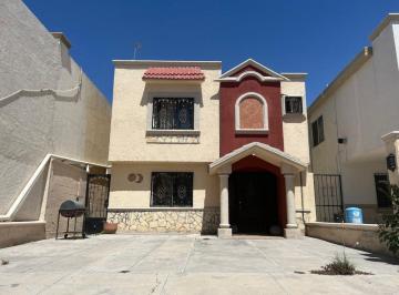 Casa de 3 habitaciones, Saltillo · Casa Amueblada en Renta en Fracc Privado Al Poniente