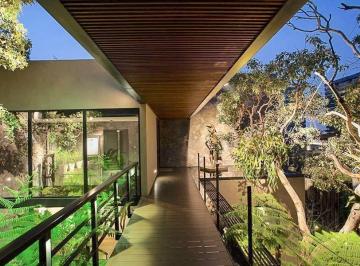 Casa · 839m² · 4 Recámaras · 7 Estacionamientos · Venta Casa Bosques de Santa Fe