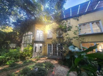 Casa · 900m² · 4 Recámaras · Venta de Preciosa Residencia en San Andres Coyoacán 1000 m²