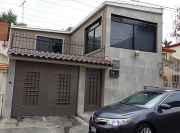 Casa de 3 habitaciones, Naucalpan de Juárez · Venta Casa en Cd. Satélite