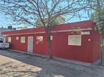 Casa · 144m² · 8 Recámaras · Casa en Venta de Una Planta en Arboledas del Campo Cerca del Hospital de Alta Especialidad.