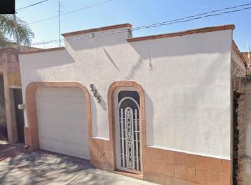 Casa de 2 habitaciones, Celaya · ¡Oportunidad Única en El Corazón de Celaya!