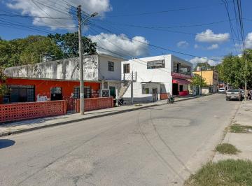 Casa de 15 habitaciones, Escárcega · Conjunto Inmobiliario con Alto Potencial Comercial
