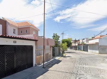 Casa de 3 habitaciones, Celaya · ¡Excelente Oportunidad en La Misión, Celaya!