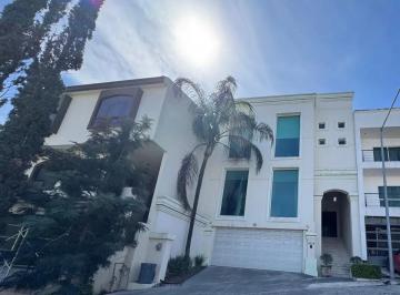 1 · Casa en Venta en Cumbres, Monterrey