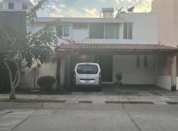 Casa de 4 habitaciones, Tlajomulco de Zúñiga · Casa en Venta, San Martin del Tajo, Tlajomulco de Zúñiga | Rcv - 2278