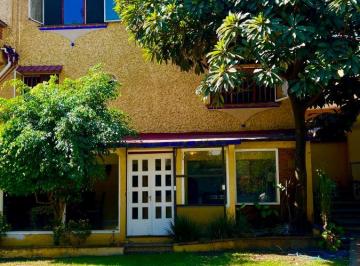 Casa en Venta de 5 habitaciones Jardines de Delicias · Venta Excelente Casa Sola Zona Dorada Jardines Las Delicias Ideal Casa Habitación o Negocio, Escuela
