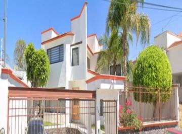 Casa de 4 habitaciones, Querétaro · Jg - Lindo Inmueble en Venta Ubicado en Juriquilla, Queretaro