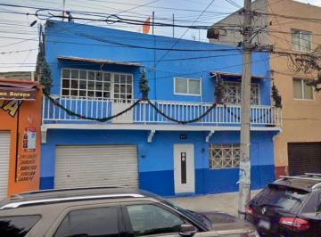 Casa de 1 habitación, Gustavo A. Madero · Casa Producto con 4 Departamentos – Excelente Ubicación en Cdmx