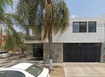 Casa de 3 habitaciones, Aguascalientes · Casa de Recuperacion Bancaria