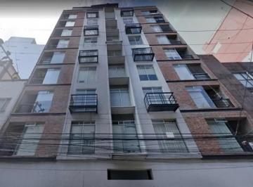 Departamento de 3 habitaciones, Benito Juárez · Vendo Depto. con 120 m², en Col. Nochebuena, Cerca de Avs Principales. “remate Bancario”.
