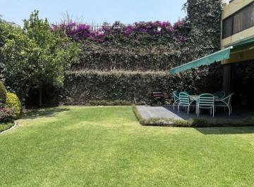 Casa de 3 habitaciones, Naucalpan de Juárez · Casa con Jardín en Venta en Tecamachalco