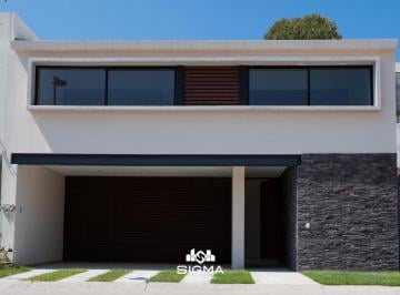 Casa · 399m² · 3 Recámaras · 2 Estacionamientos · Casa en Venta en Residencial El Molino, León Guanajuato