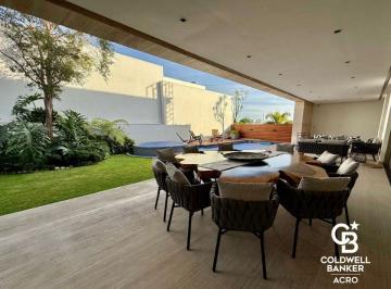 Casa de 5 habitaciones, Cuernavaca · Zacatecas, Col. Extensión Vista Hermosa, Cuernavaca
