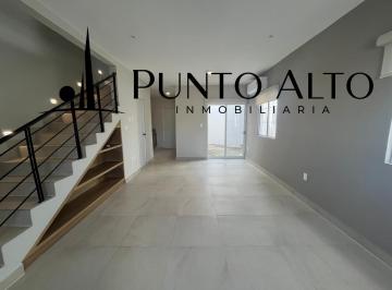 Casa · 200m² · 3 Recámaras · 2 Estacionamientos · Casa en Renta Equipada en Fracc. Floresta, Tampico