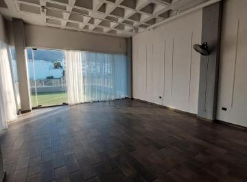 Local comercial · 97m² · Local en Renta en Espacio Cumbres