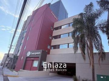 Oficina · 109m² · 3 Estacionamientos · Oficina en Venta en Edificio Europlaza 109.76 m