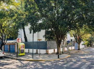 Casa uso de suelo de 4 habitaciones, Miguel Hidalgo · Casa en Venta con Uso de Suelo en Anzures (Ejército Nacional y Becquer)
