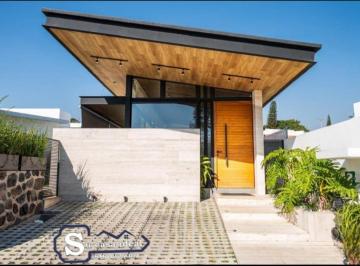 Casa de 4 habitaciones, Atlatlahucan · Excelente Casa en Venta Ubicada en Fracc Lomas de Cocoyoc