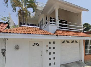 Casa de 3 habitaciones, Tapachula · Tu Proxima Casa en El Centro de Tapachula de Cordova