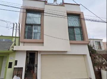 Casa de 4 habitaciones, Playas de Rosarito · Jg - Linda Casa en Venta Ubicada en Rosarito, Baja California