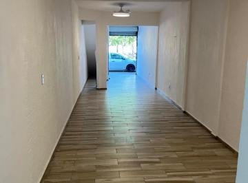 Local comercial · 48m² · Local Villas del Sol en Renta