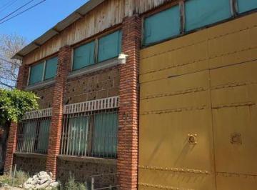 Bodega comercial · 322m² · Salón de Fiestas en Venta, Ideal Para Convertir en Bodega, con Excelente Ubicación y Alto Potencial