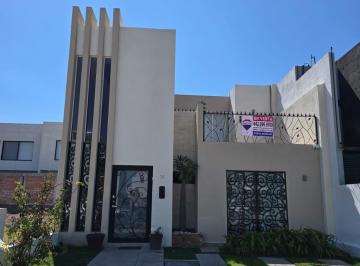 Casa · 158m² · 3 Recámaras · 2 Estacionamientos · Venta de Casa en Cañadas del Arroyo, Corregidora Querétaro - (4)